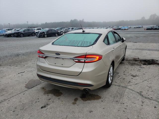 Photo 3 VIN: 3FA6P0H7XHR221842 - FORD FUSION SE 