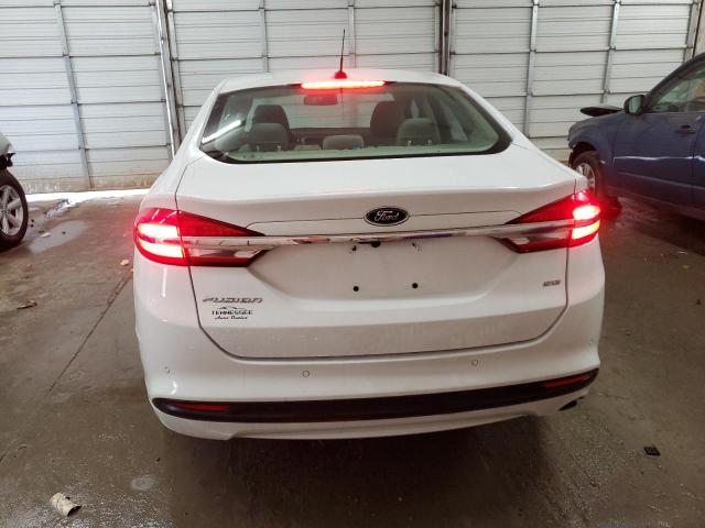 Photo 5 VIN: 3FA6P0H7XHR235403 - FORD FUSION SE 