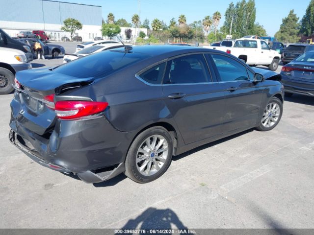 Photo 3 VIN: 3FA6P0H7XHR326879 - FORD FUSION 