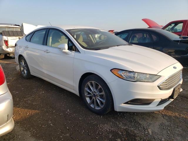 Photo 3 VIN: 3FA6P0H7XHR384216 - FORD FUSION SE 