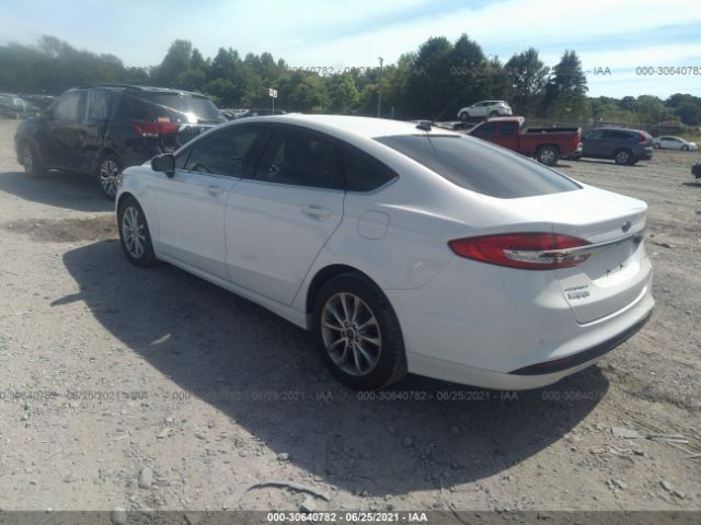 Photo 2 VIN: 3FA6P0H7XHR390730 - FORD FUSION 