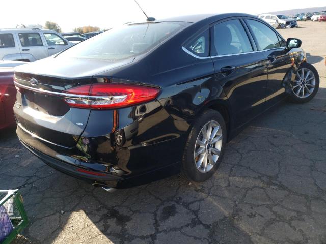 Photo 3 VIN: 3FA6P0H7XHR401628 - FORD FUSION SE 