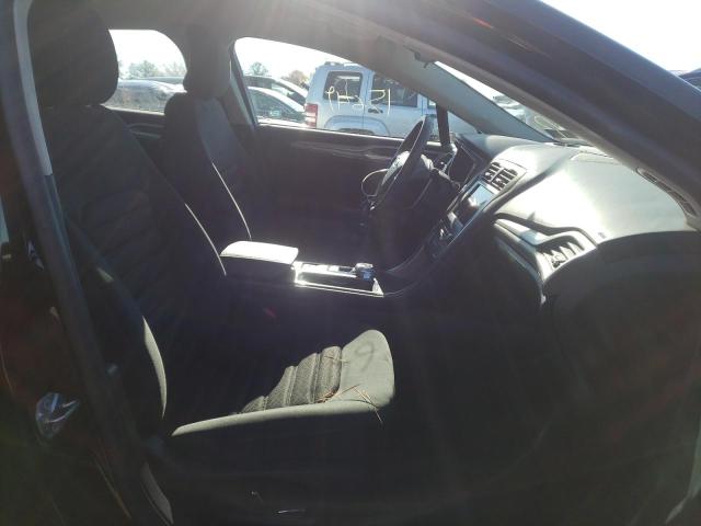 Photo 4 VIN: 3FA6P0H7XHR401628 - FORD FUSION SE 