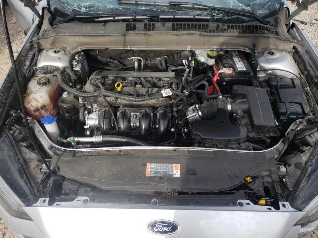 Photo 6 VIN: 3FA6P0H7XHR413875 - FORD FUSION SE 