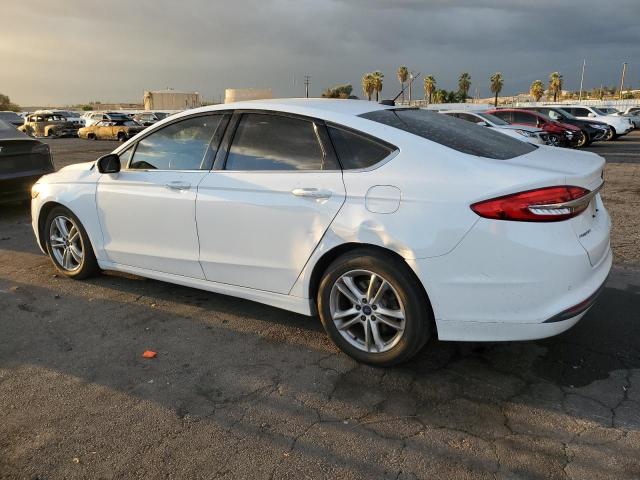 Photo 1 VIN: 3FA6P0H7XJR103652 - FORD FUSION SE 