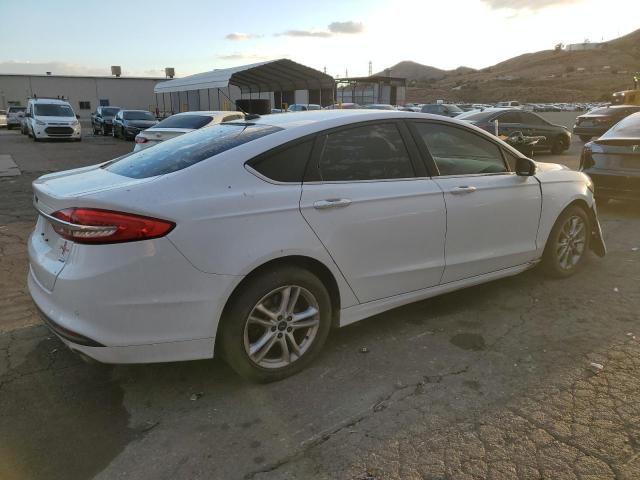 Photo 2 VIN: 3FA6P0H7XJR103652 - FORD FUSION SE 