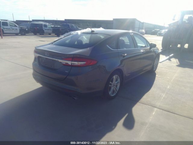 Photo 3 VIN: 3FA6P0H7XJR133671 - FORD FUSION 