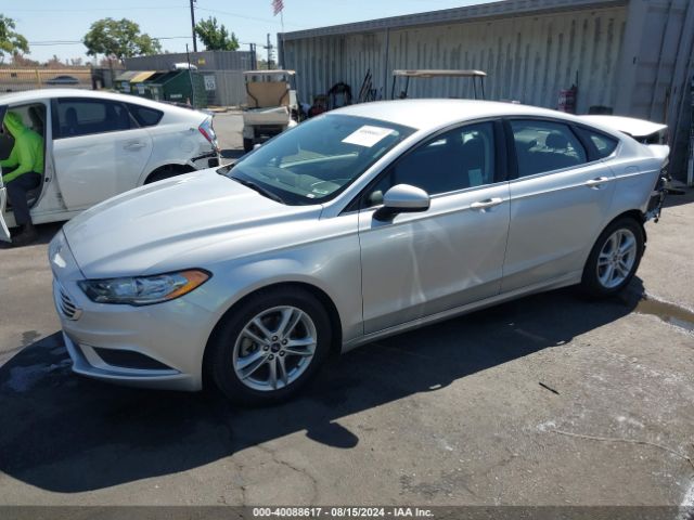 Photo 1 VIN: 3FA6P0H7XJR181302 - FORD FUSION 