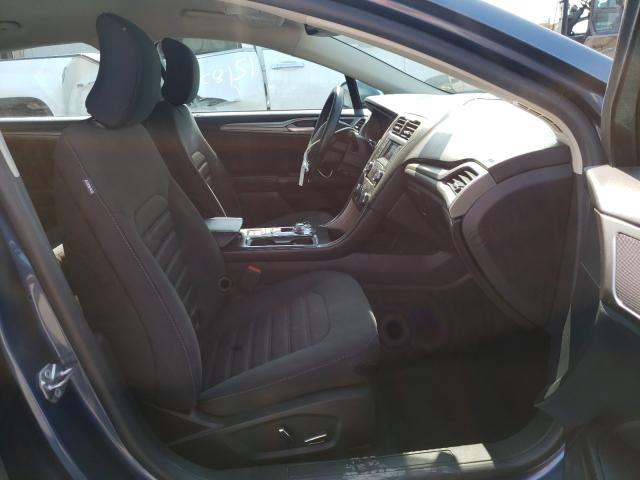 Photo 4 VIN: 3FA6P0H7XJR253678 - FORD FUSION SE 