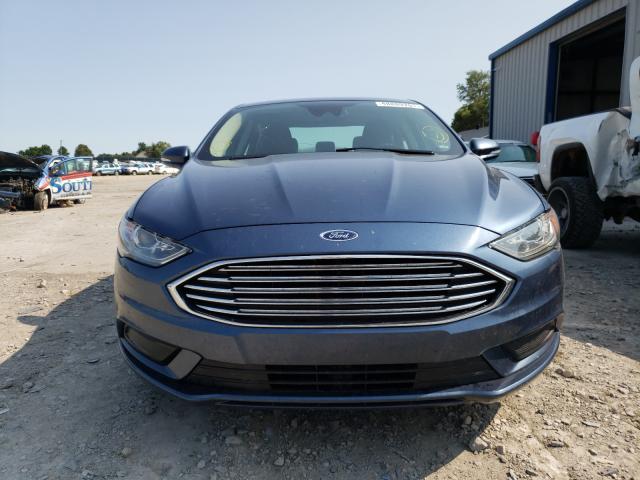 Photo 8 VIN: 3FA6P0H7XJR253678 - FORD FUSION SE 