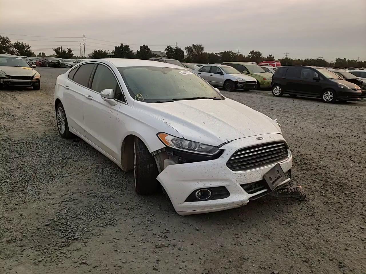 Photo 10 VIN: 3FA6P0H90FR226000 - FORD FUSION SE 