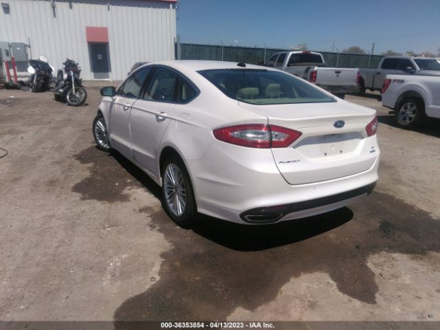 Photo 2 VIN: 3FA6P0H90GR143376 - FORD FUSION 