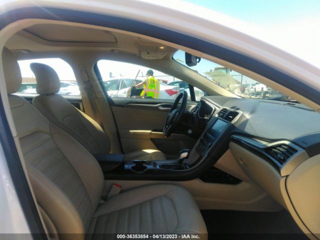 Photo 4 VIN: 3FA6P0H90GR143376 - FORD FUSION 