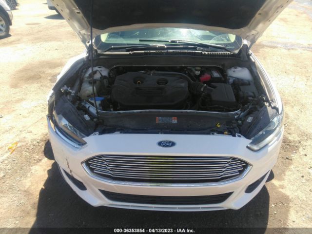 Photo 9 VIN: 3FA6P0H90GR143376 - FORD FUSION 