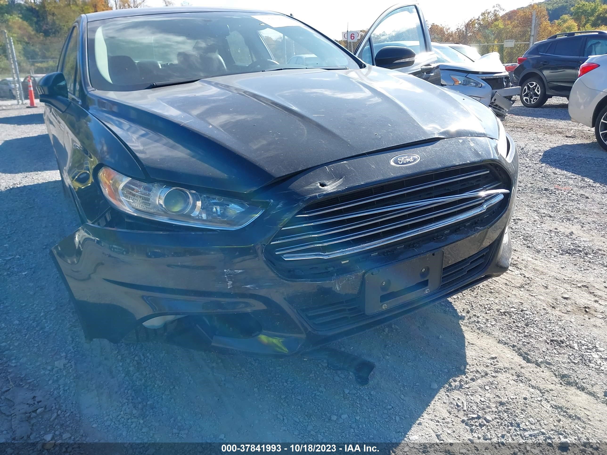 Photo 5 VIN: 3FA6P0H91ER323186 - FORD FUSION 