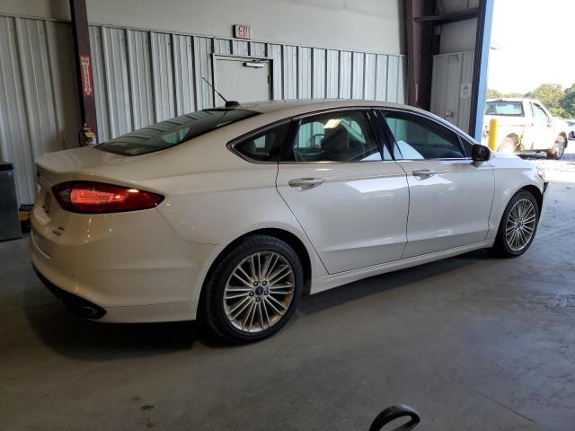 Photo 2 VIN: 3FA6P0H91GR129499 - FORD FUSION SE 