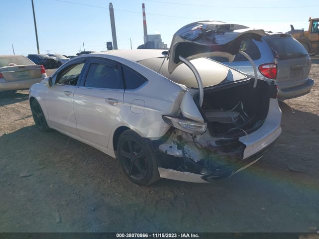 Photo 2 VIN: 3FA6P0H91GR171798 - FORD FUSION 