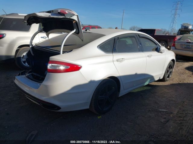 Photo 3 VIN: 3FA6P0H91GR171798 - FORD FUSION 