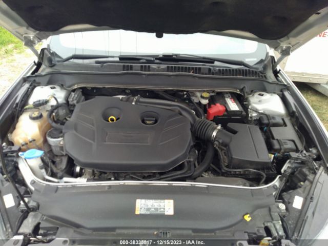 Photo 9 VIN: 3FA6P0H91GR359270 - FORD FUSION 