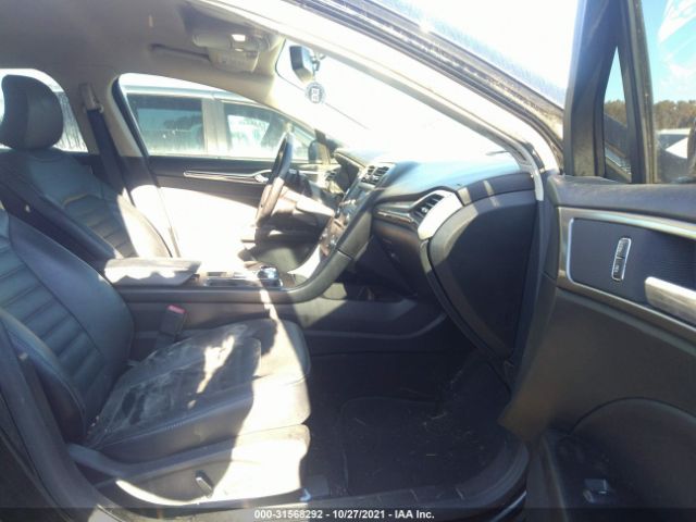 Photo 4 VIN: 3FA6P0H91HR130749 - FORD FUSION 