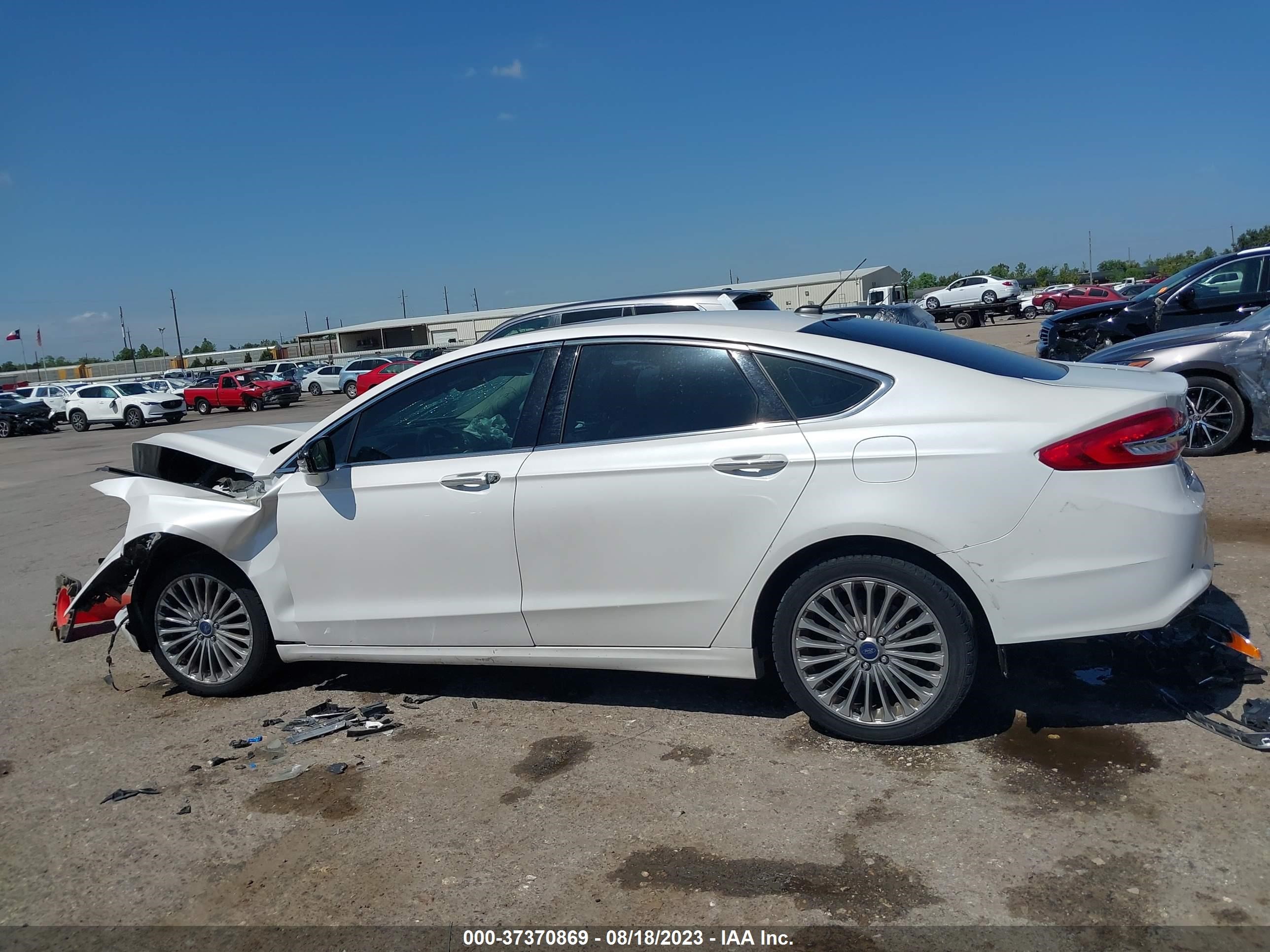 Photo 14 VIN: 3FA6P0H91HR214411 - FORD FUSION 