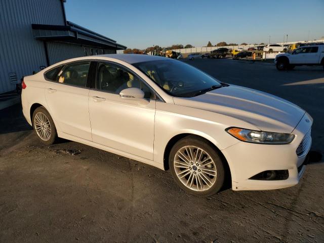 Photo 3 VIN: 3FA6P0H92ER136779 - FORD FUSION SE 