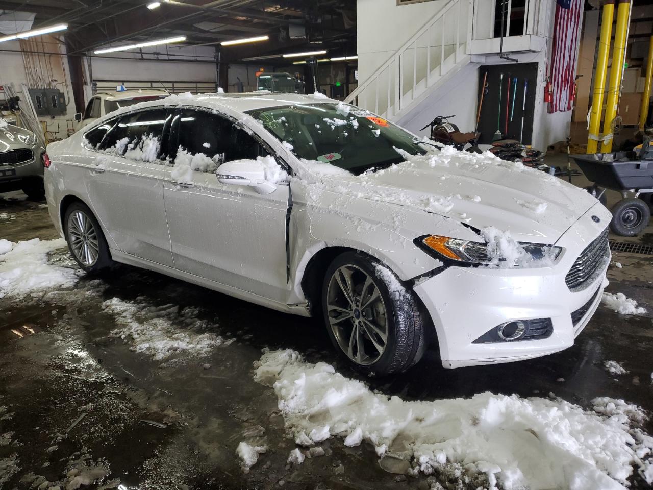 Photo 3 VIN: 3FA6P0H93FR114050 - FORD FUSION 