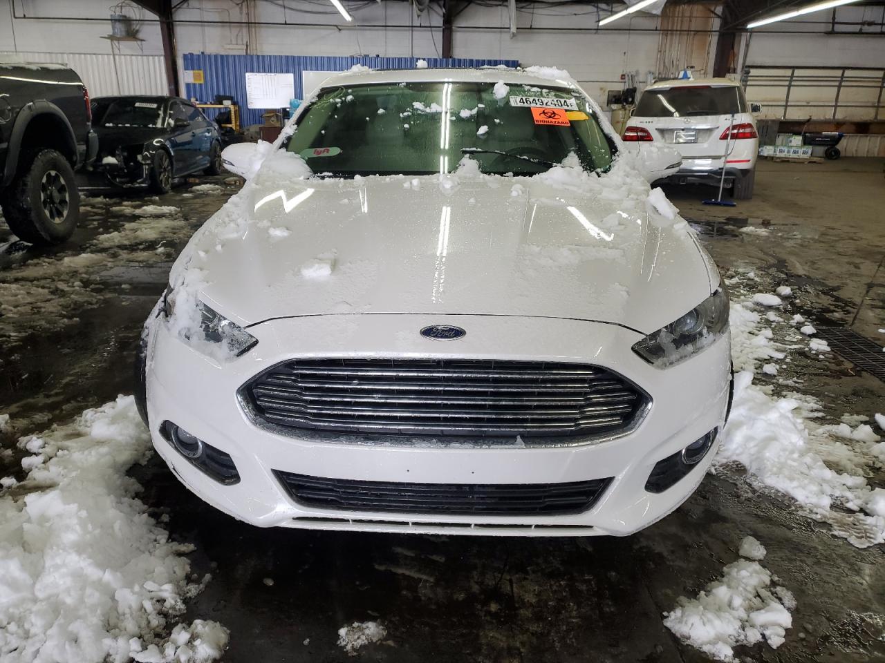 Photo 4 VIN: 3FA6P0H93FR114050 - FORD FUSION 