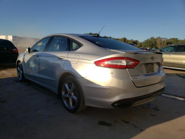 Photo 2 VIN: 3FA6P0H93FR239808 - FORD FUSION SE 