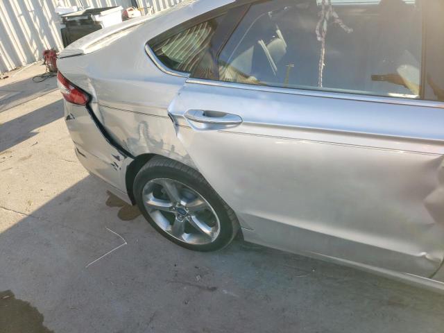 Photo 8 VIN: 3FA6P0H93FR239808 - FORD FUSION SE 