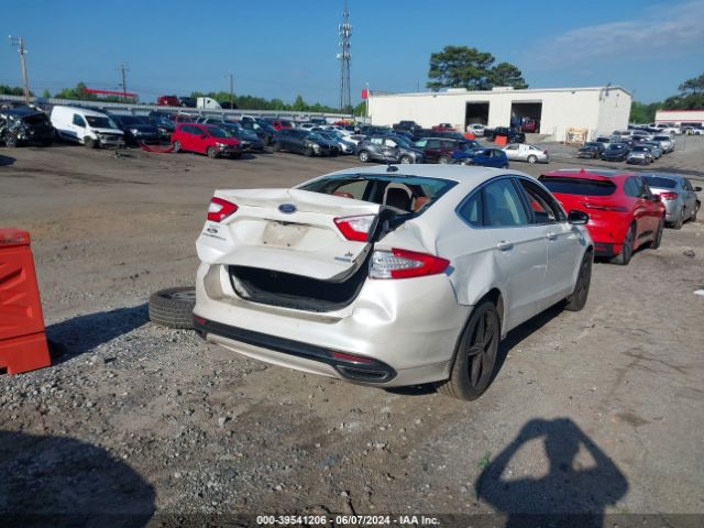 Photo 3 VIN: 3FA6P0H93GR129410 - FORD FUSION 