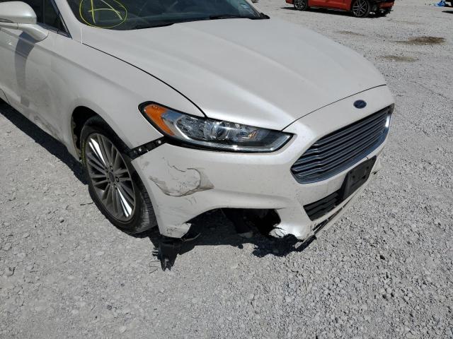 Photo 8 VIN: 3FA6P0H93GR156655 - FORD FUSION SE 