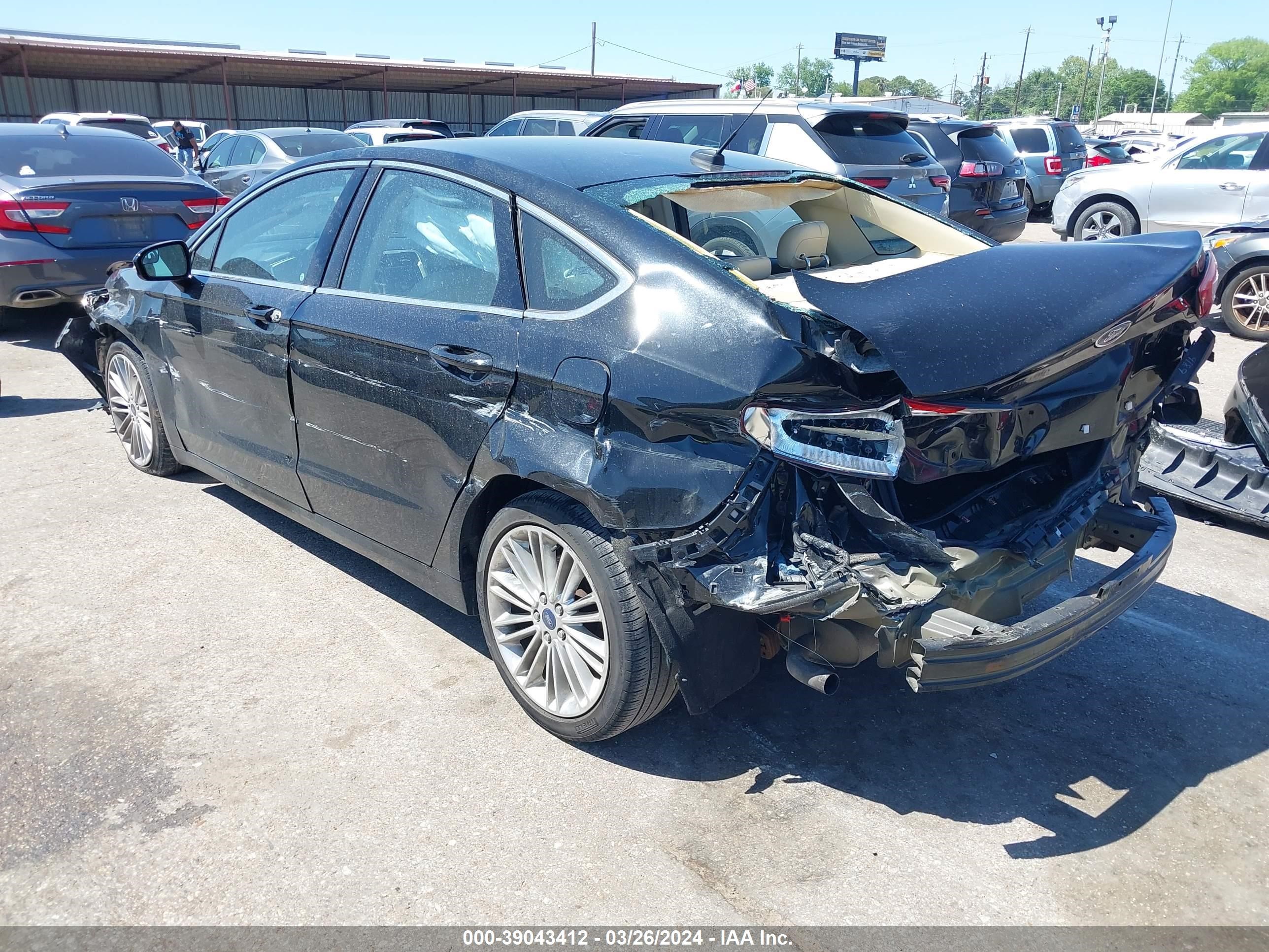 Photo 2 VIN: 3FA6P0H93GR402555 - FORD FUSION 