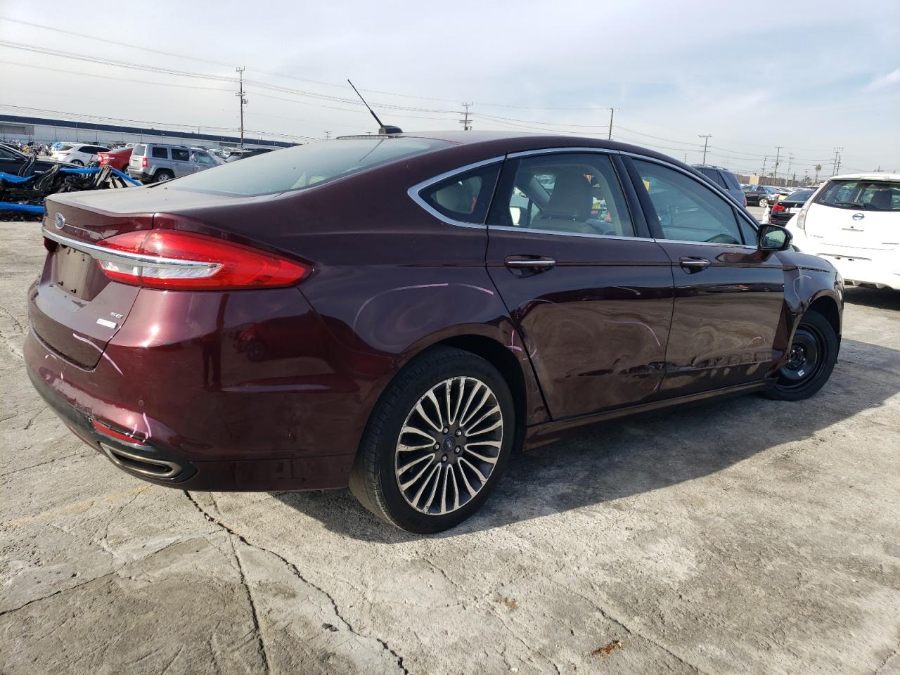 Photo 2 VIN: 3FA6P0H93HR105786 - FORD FUSION 