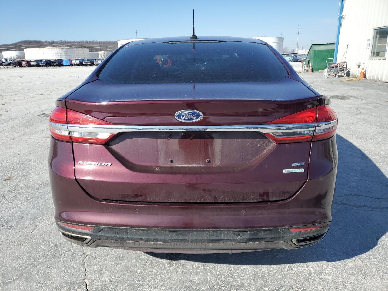 Photo 5 VIN: 3FA6P0H93HR327941 - FORD FUSION 