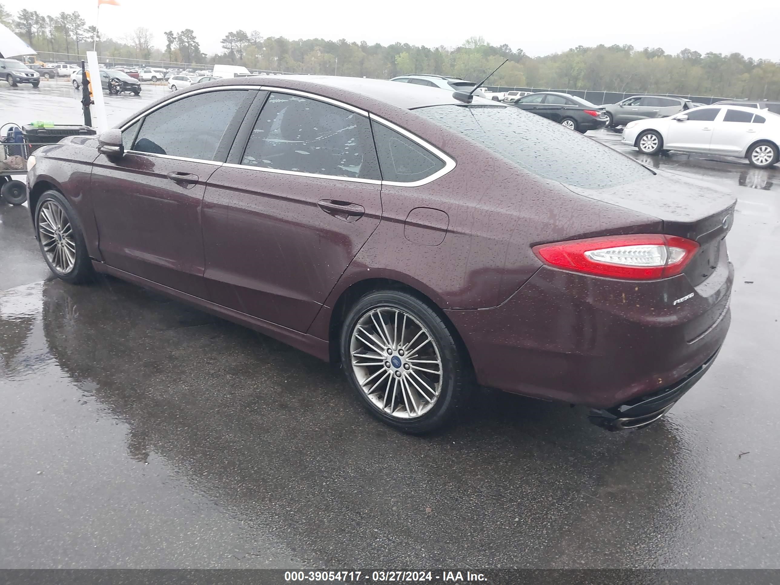 Photo 2 VIN: 3FA6P0H94DR202747 - FORD FUSION 