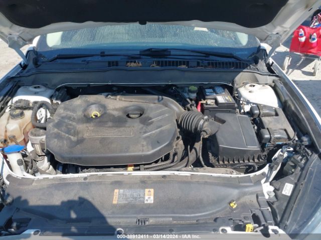 Photo 9 VIN: 3FA6P0H94FR166805 - FORD FUSION 