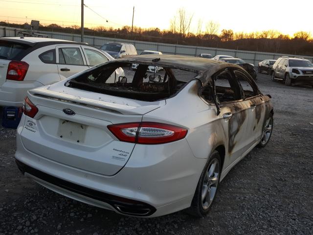 Photo 3 VIN: 3FA6P0H94GR126502 - FORD FUSION SE 