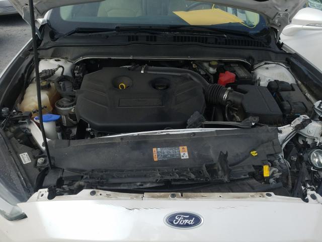 Photo 6 VIN: 3FA6P0H95FR212318 - FORD FUSION SE 