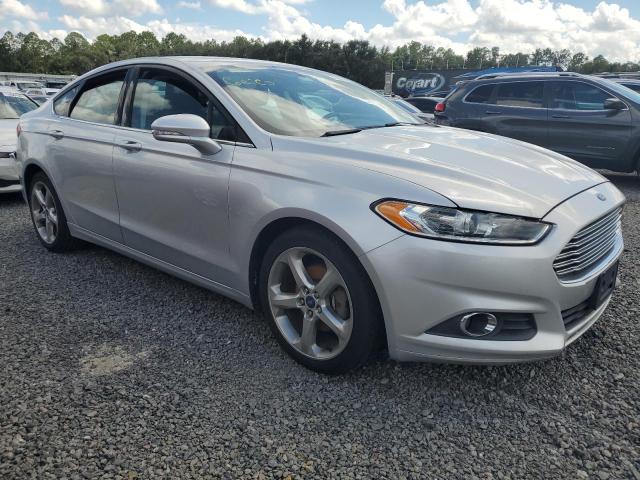 Photo 3 VIN: 3FA6P0H95FR217079 - FORD FUSION SE 