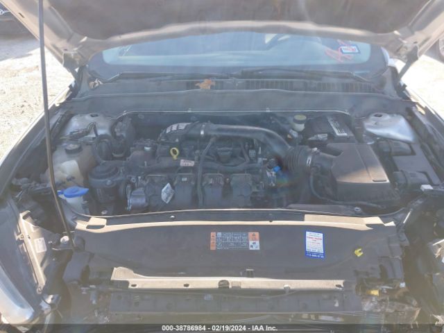 Photo 9 VIN: 3FA6P0H95GR186174 - FORD FUSION 