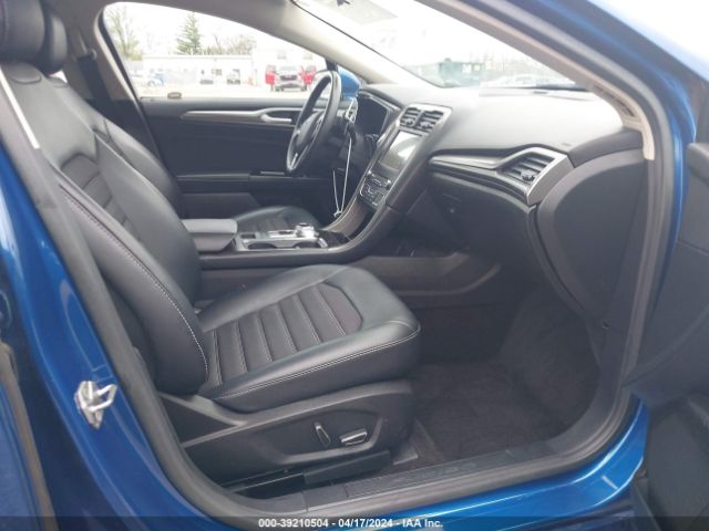 Photo 4 VIN: 3FA6P0H95HR263627 - FORD FUSION 