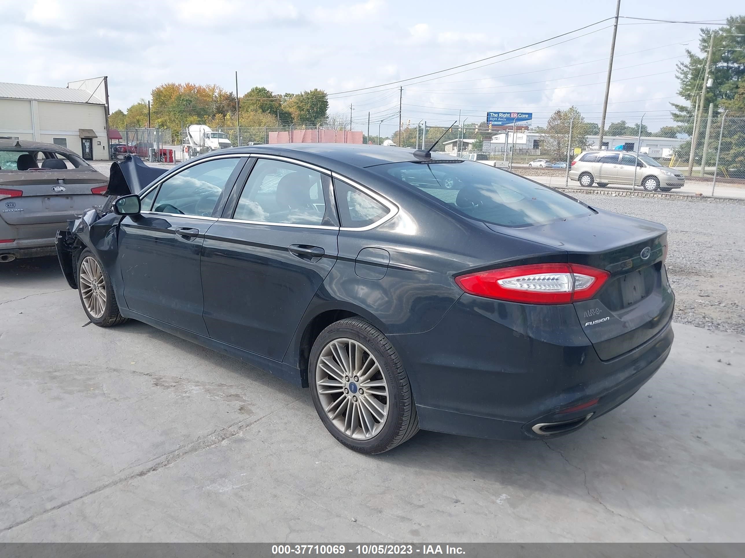 Photo 2 VIN: 3FA6P0H96ER262739 - FORD FUSION 