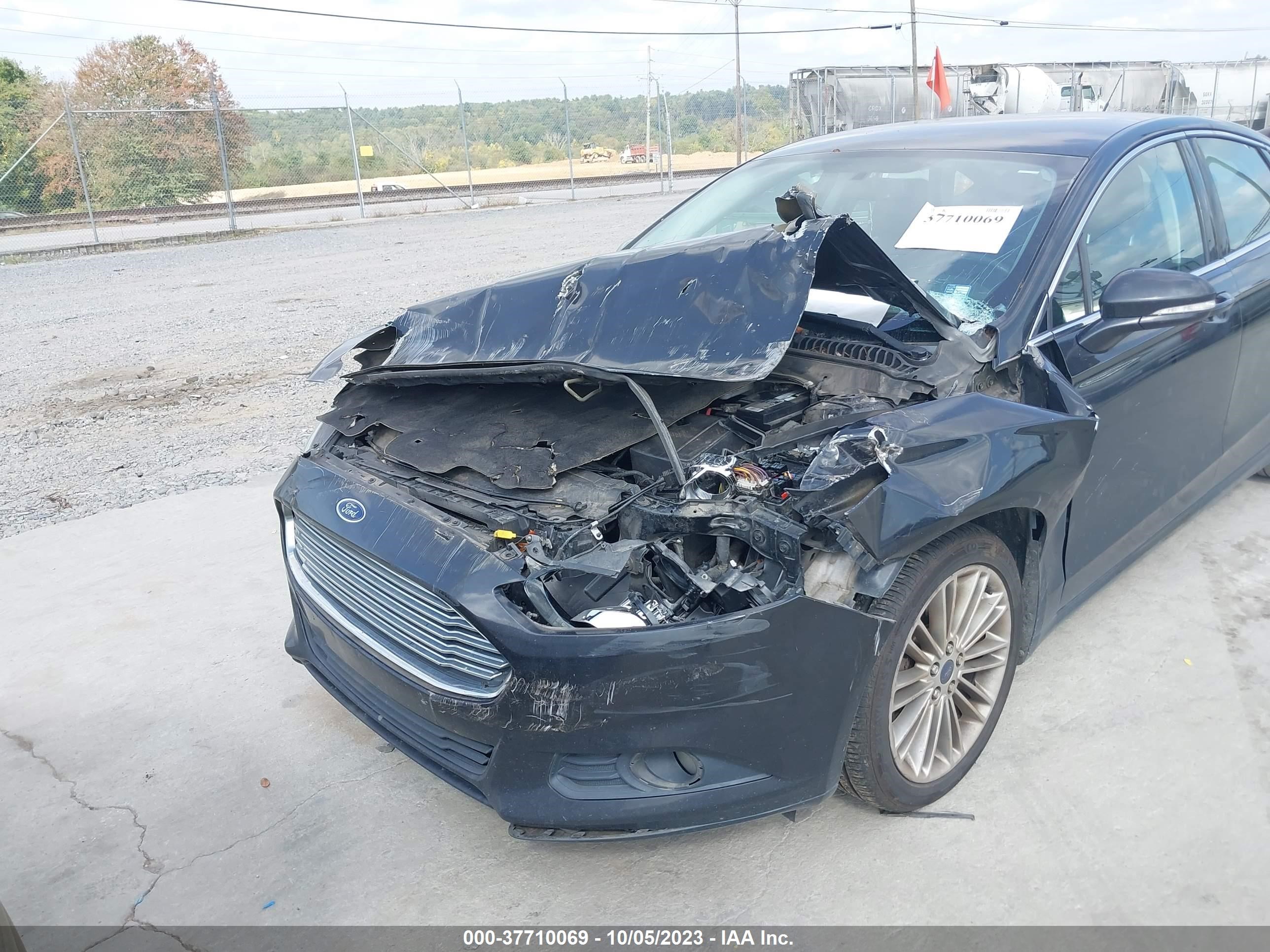 Photo 5 VIN: 3FA6P0H96ER262739 - FORD FUSION 