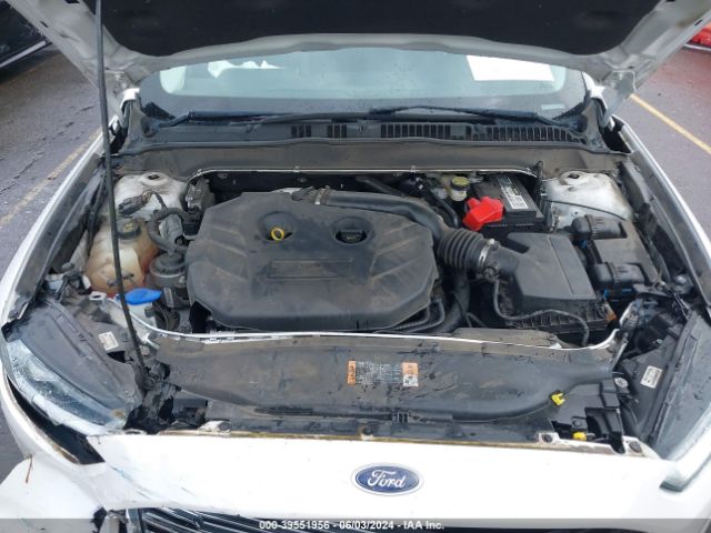 Photo 9 VIN: 3FA6P0H96GR247905 - FORD FUSION 