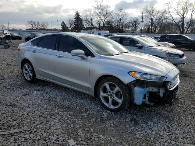 Photo 3 VIN: 3FA6P0H96GR269421 - FORD FUSION 