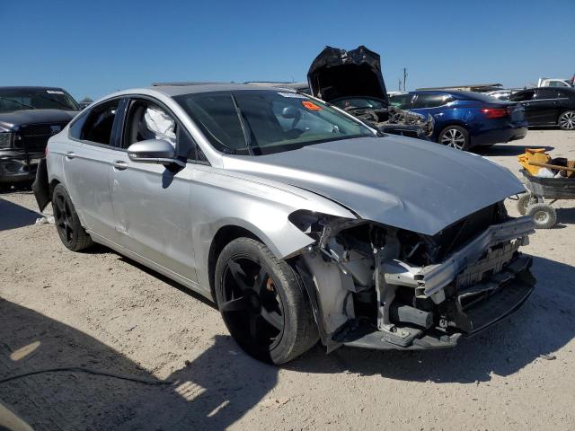 Photo 3 VIN: 3FA6P0H96GR382723 - FORD FUSION SE 