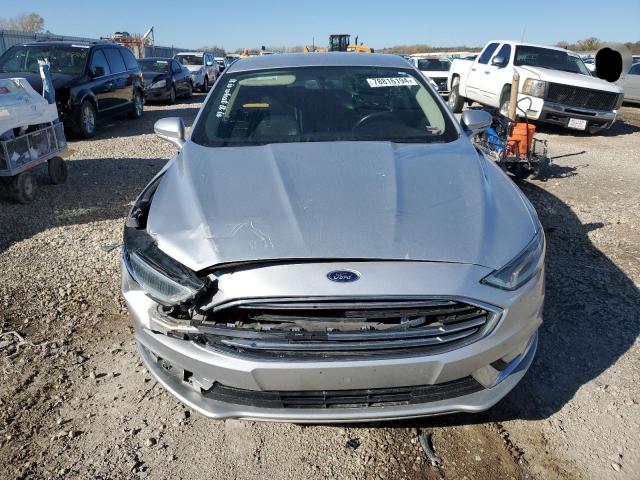 Photo 4 VIN: 3FA6P0H96HR396252 - FORD FUSION SE 