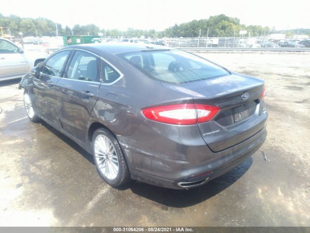 Photo 2 VIN: 3FA6P0H97GR394976 - FORD FUSION 