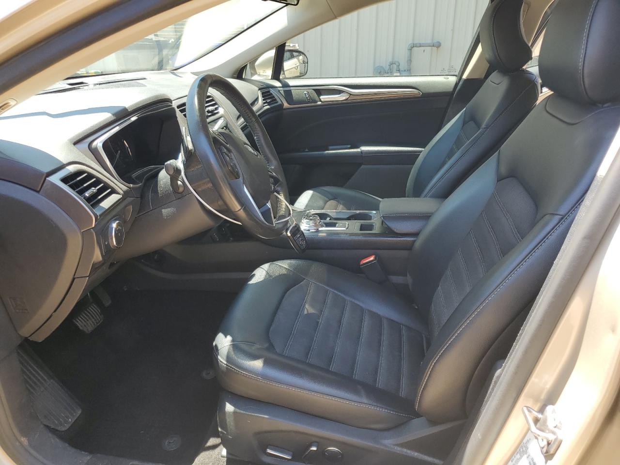 Photo 6 VIN: 3FA6P0H97HR137544 - FORD FUSION 